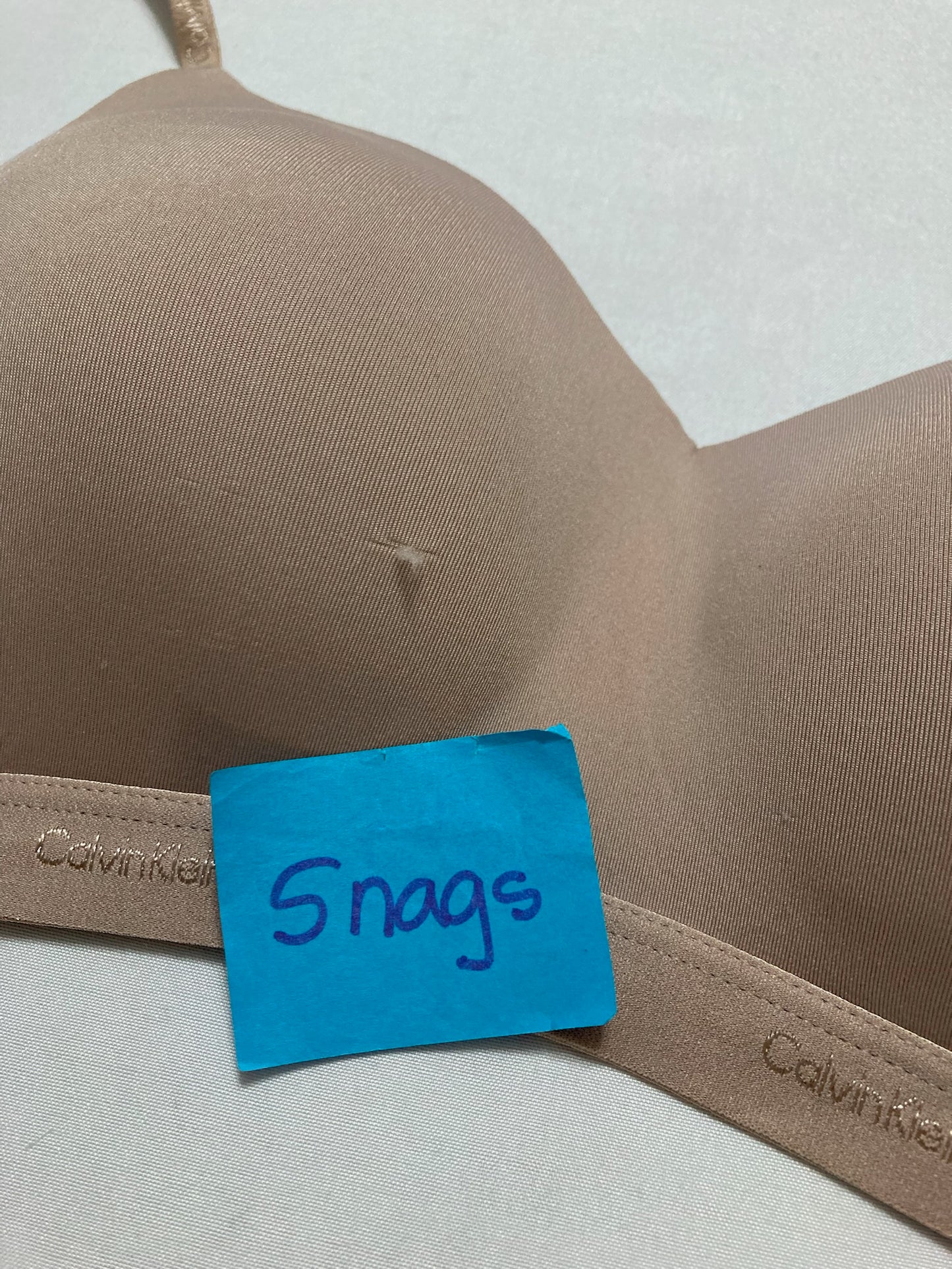NWD Calvin Klein Form to Body Lightly Lined Bralette Beige M