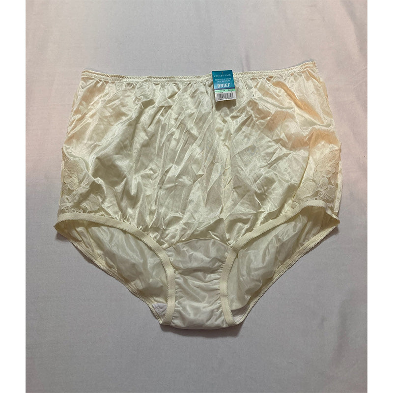 Vanity Fair Perfectly Yours Lace Brief Ivory 8