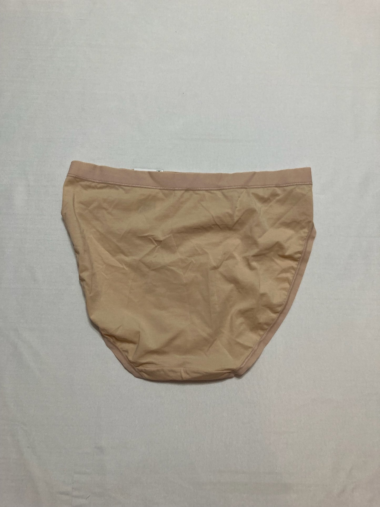 Wacoal Women's Understated Cotton Hi-Cut Brief Panty Sand M