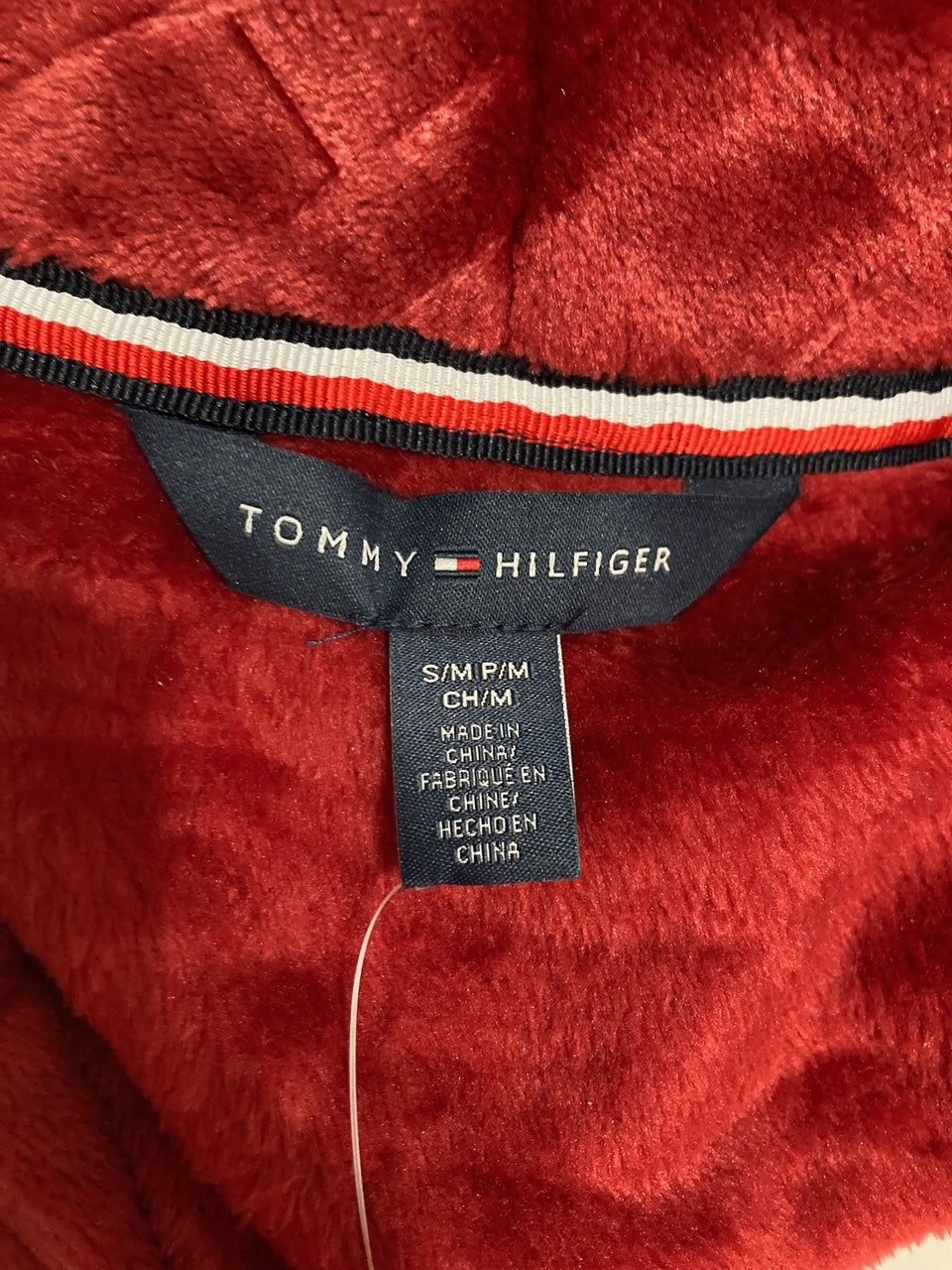 TOMMY HILFIGER Debossed Long Sleeve Plush Robe RED S/M