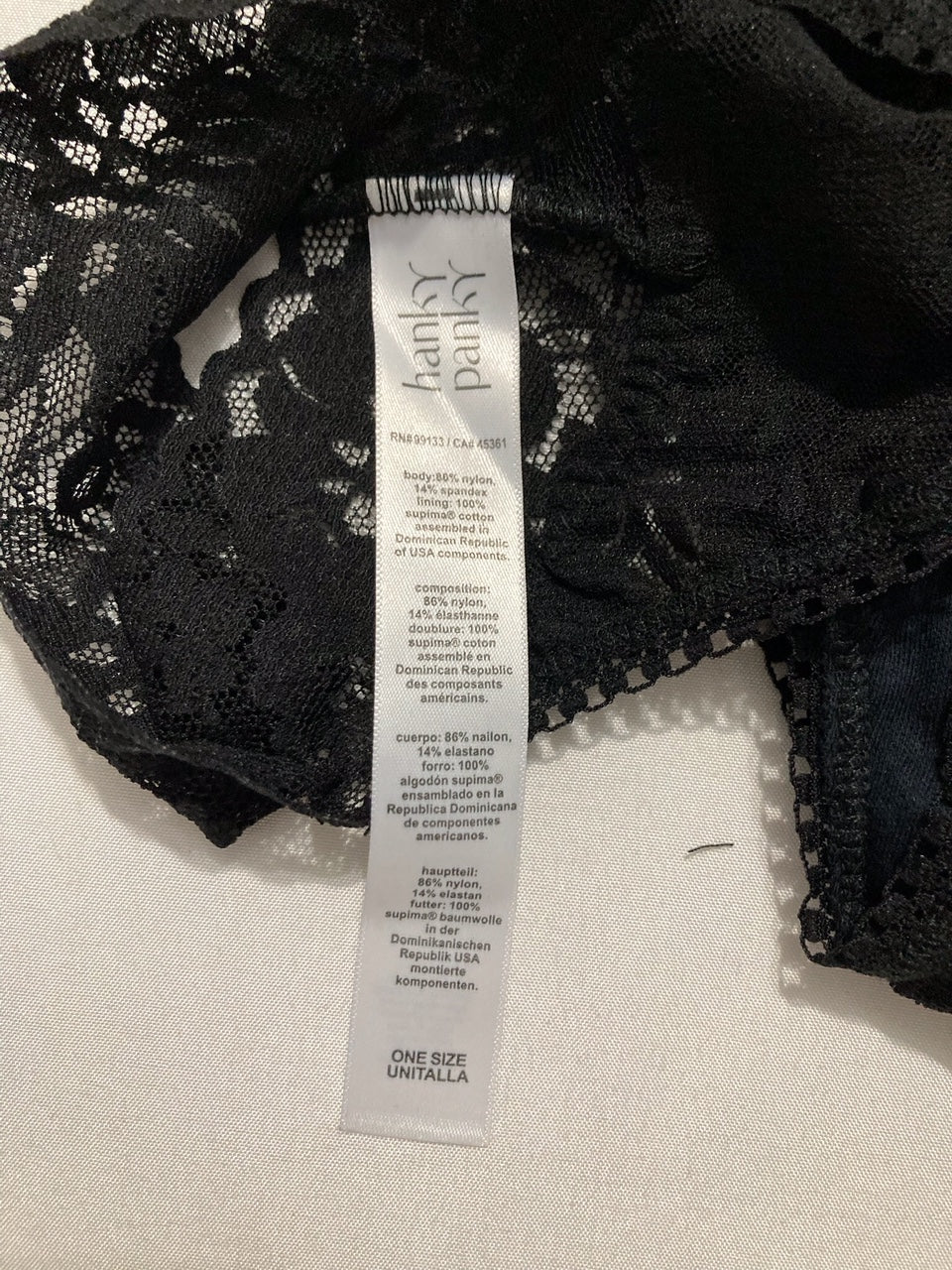 HANKY PANKY lace thong Pack of 3 BLACK ONE SIZE