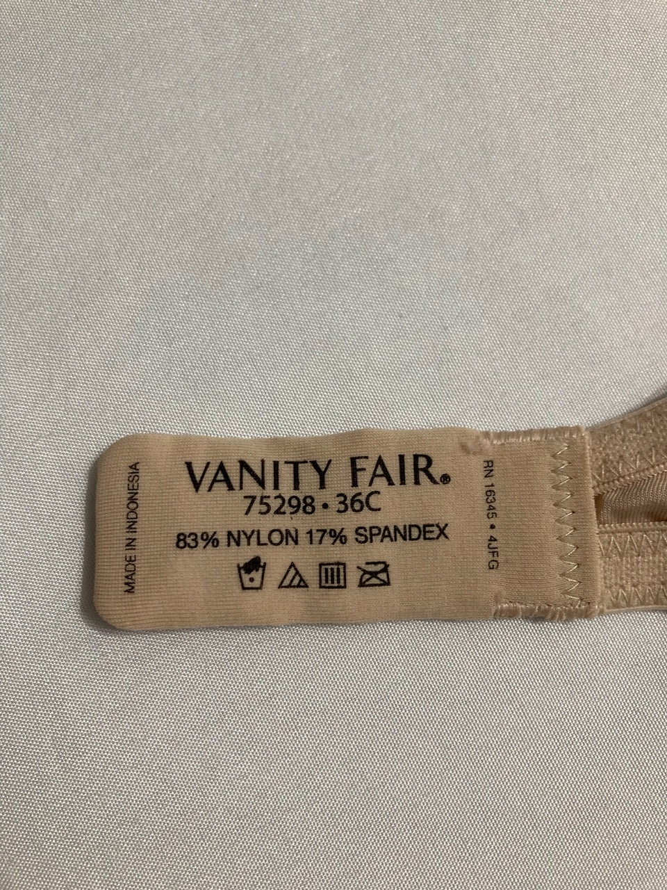 VANITY FAIR T-Shirt Bra Body Shine Full Coverage Lightly Lined BEIGE 36C