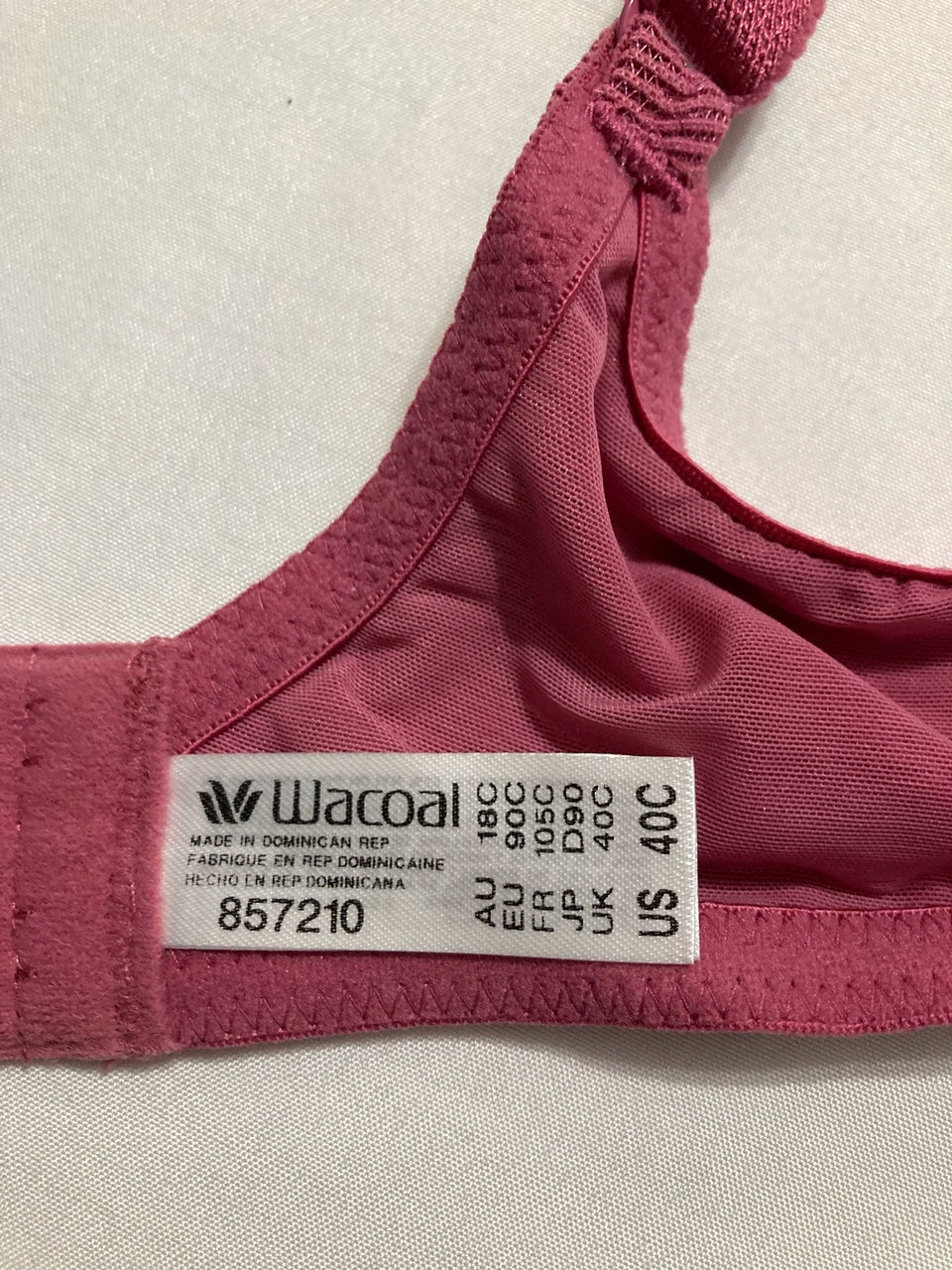WACOAL Plus Size Unlined Full Coverage Underwire Minimizer Bra MAGENTA 40C