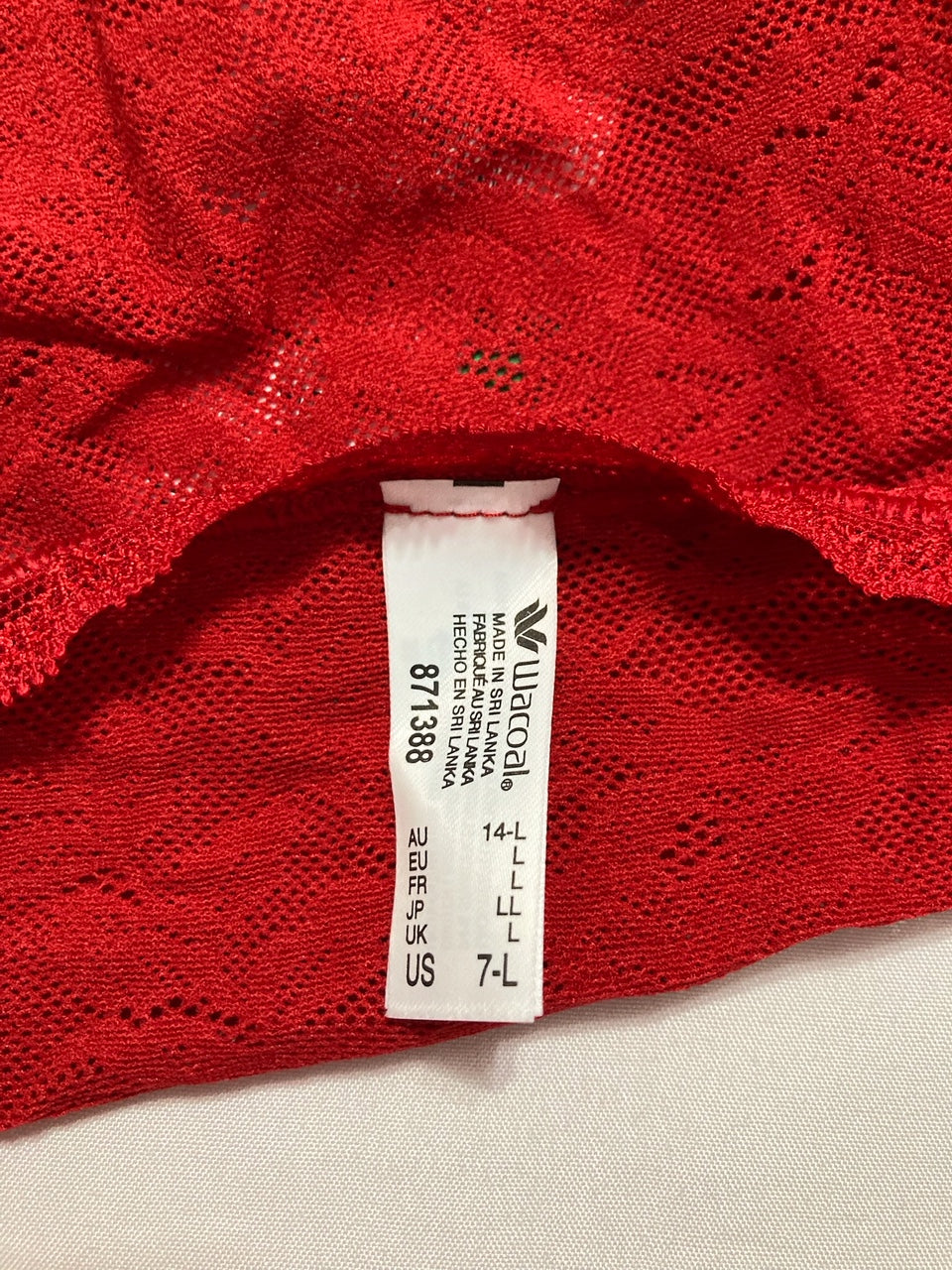 WACOAL High Profile Hi Cut Brief Panty RED L