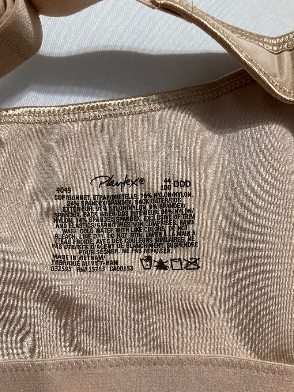 PLAYTEX Wireless Bra 18 Hour No Underwire Bra NUDE 44DDD