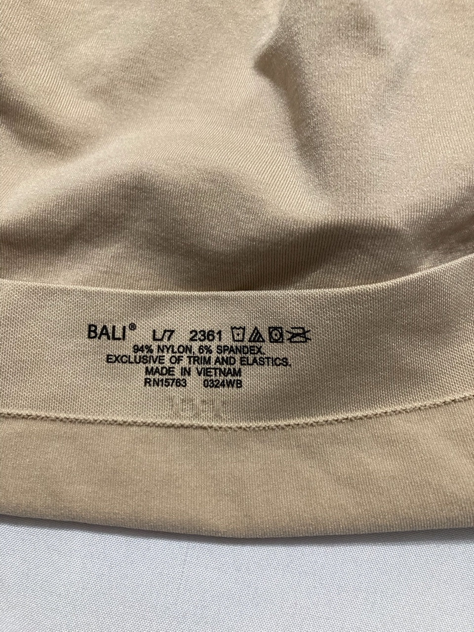 BALI Seamless Underwear Smoothing Brief Panties NUDE L