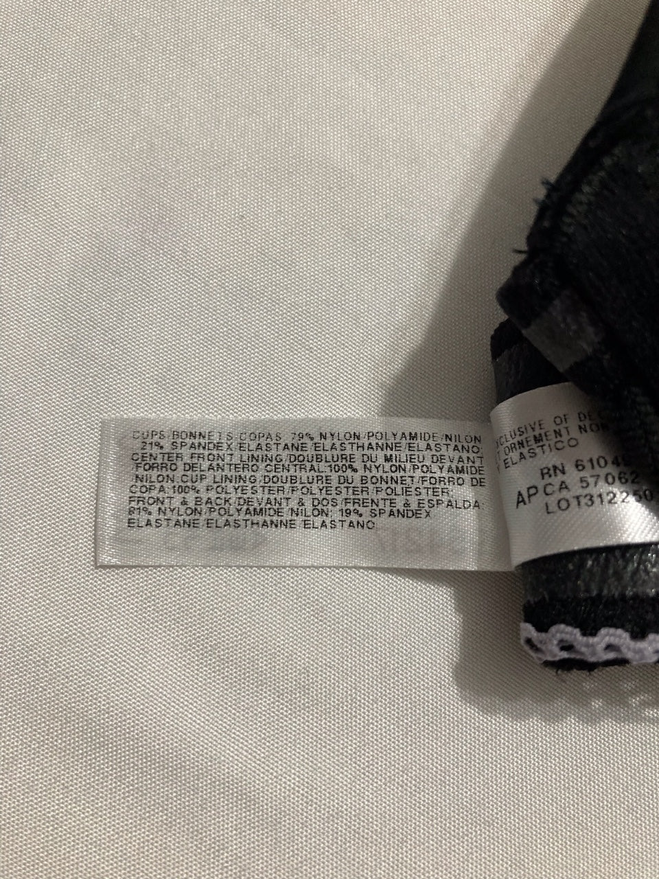 B.TEMPT'D Modern Method Convertible Strapless Bra BLACK 38C