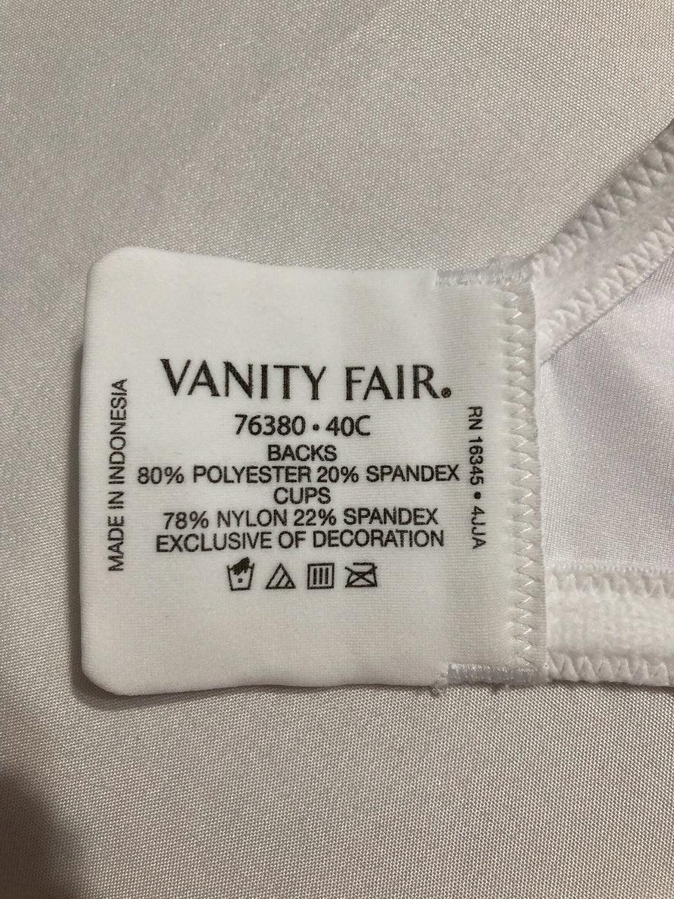 VANITY FAIR Full Figure Beauty Back Smoothing Bra WHITE 40C