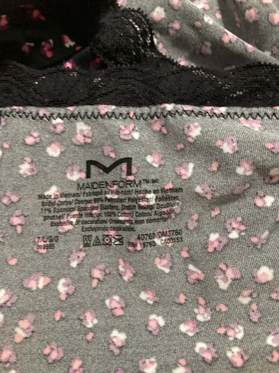 MAIDENFORM Classics Microfiber and Lace Boyshort Panty BLACK L