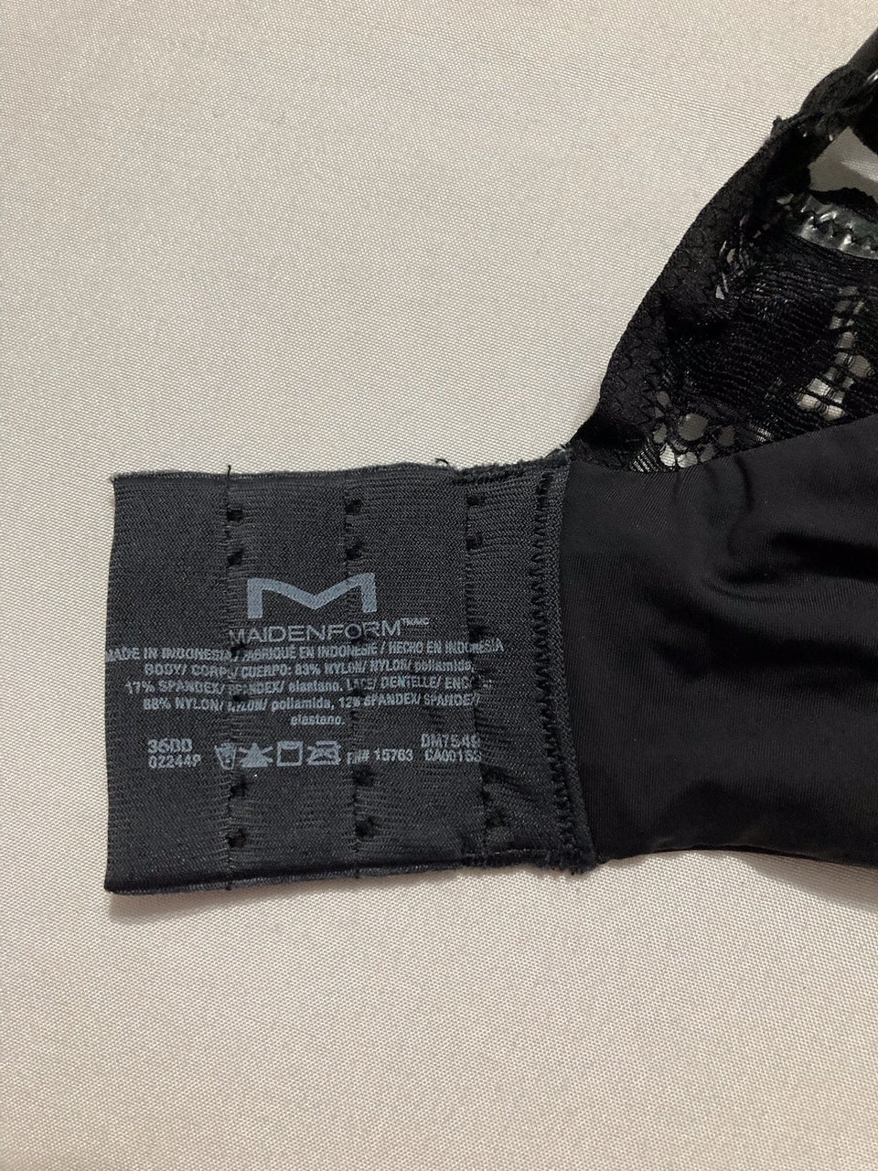 MAIDENFORM One Fab Fit Underwire Bra, Microfiber T-shirt Bra BLACK 36DD