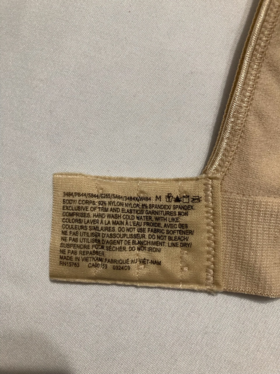 BALI Wireless Bra, Comfort Revolution Seamless T-Shirt Bra NUDE M