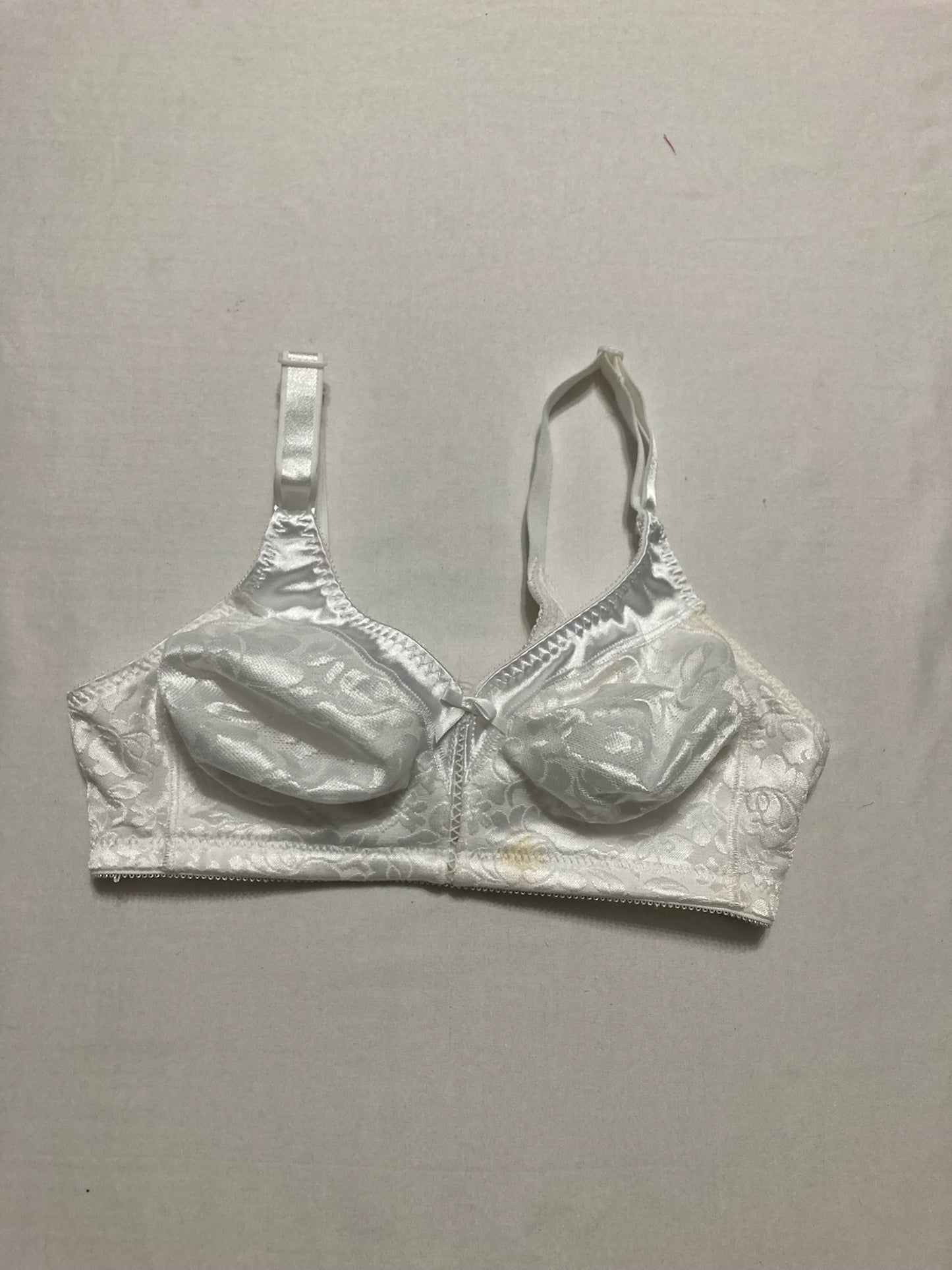 NWD Bali Double Support Spa Closure Wire-Free Bra White 34C