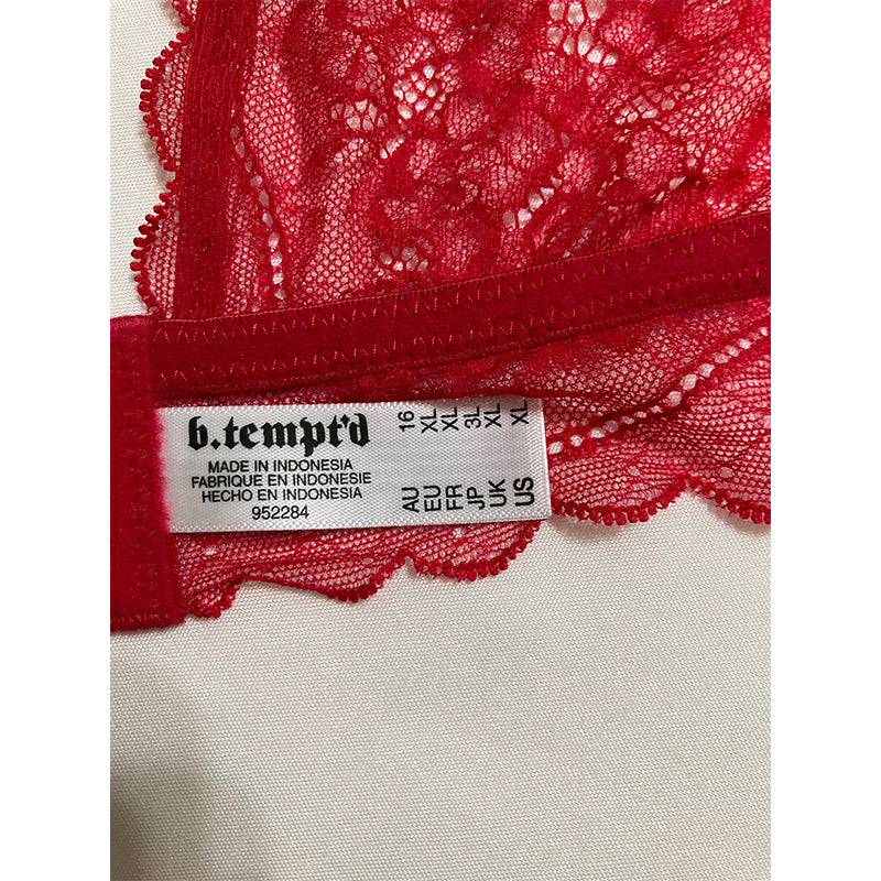 b.tempt'd by Wacoal  No Strings Attached Bralette Crimson Red XL