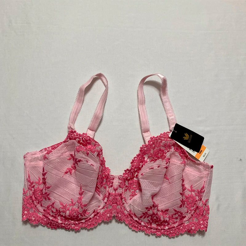 Wacoal Embrace Lace Underwire Bra Ballet Slip/CHA 40DD