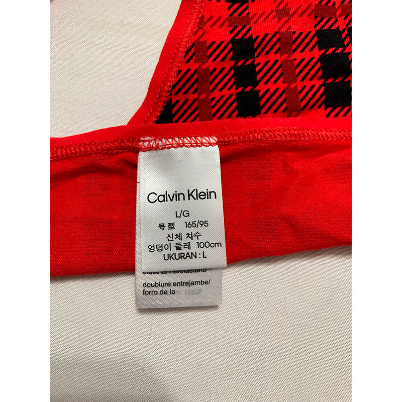 Calvin Klein Form Thong Panty Red L