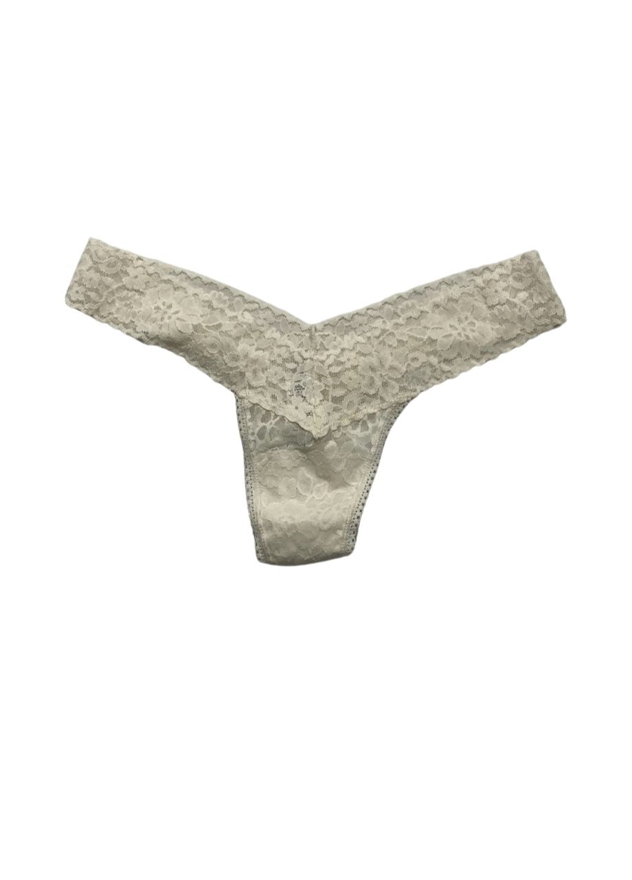 HANKY PANKY Daily Lace Low Rise Thong MARSHMALLOW ONE SIZE