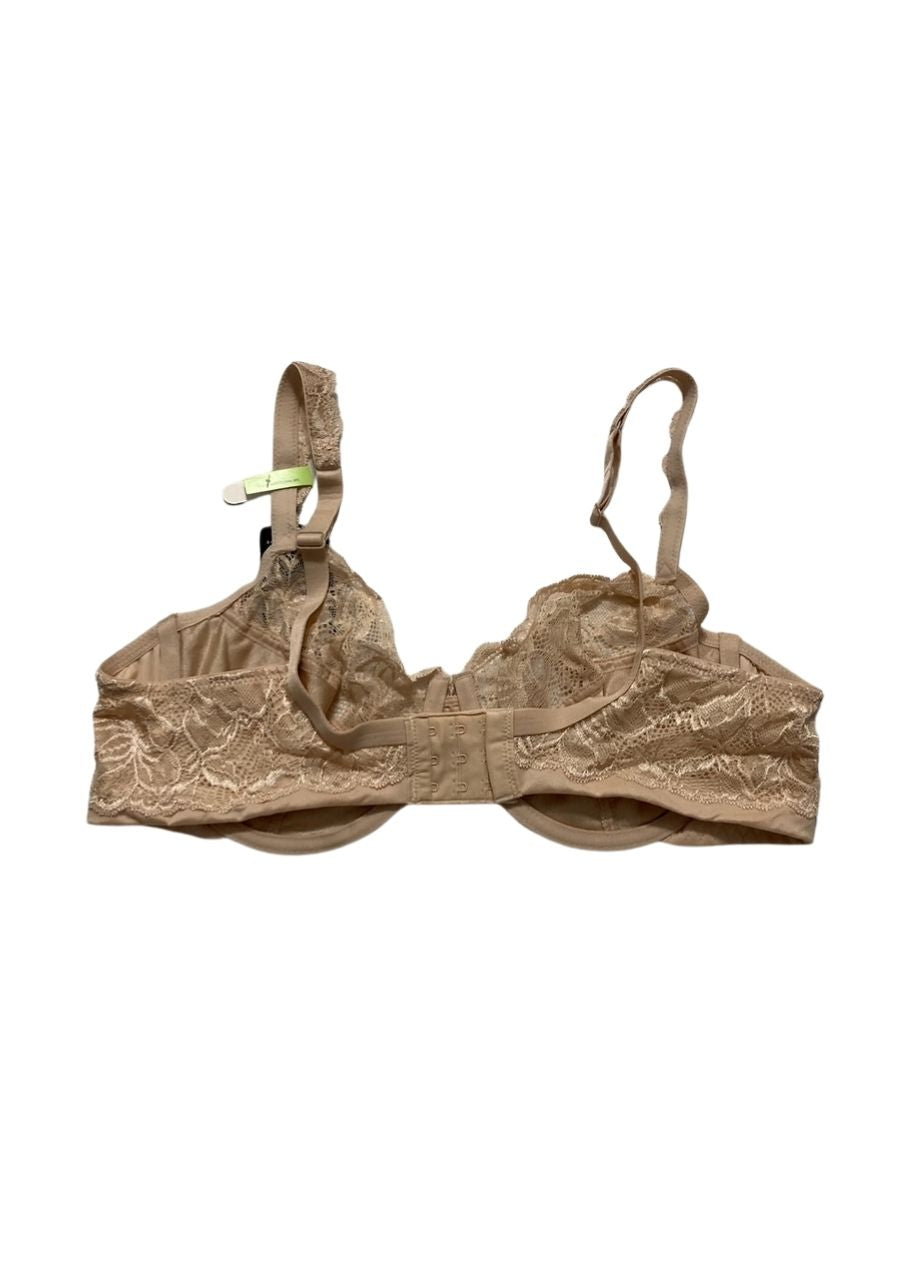 BALI Underwire Lace Bra, Lace Desire Sexy Plunging Bra CHAMPAGNE SHIMMER 42B