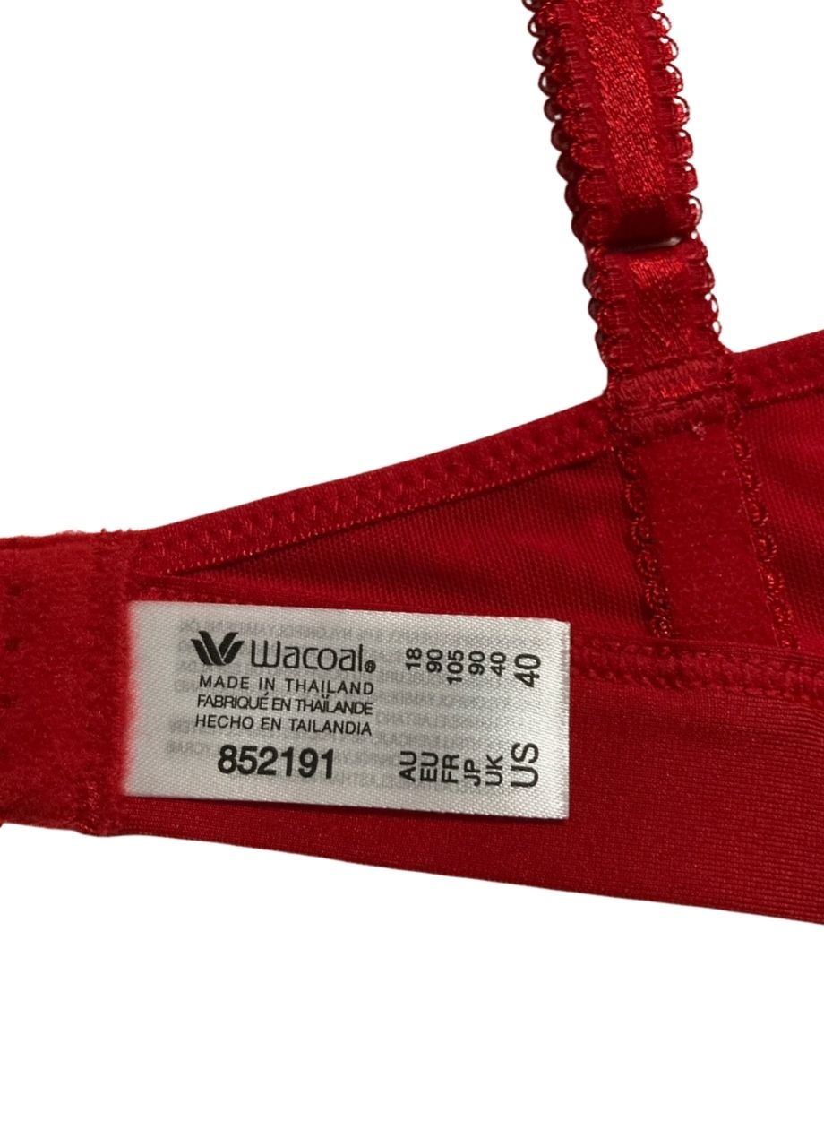 WACOAL Embrace Lace Bralette RED 40