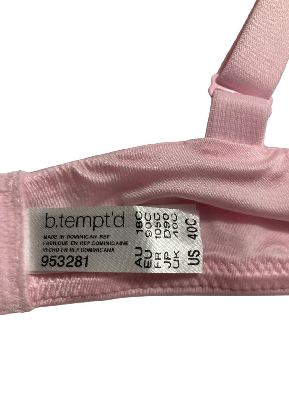 B.TEMPT'D Future Foundation Convertible T-Shirt Bra PINK 40C