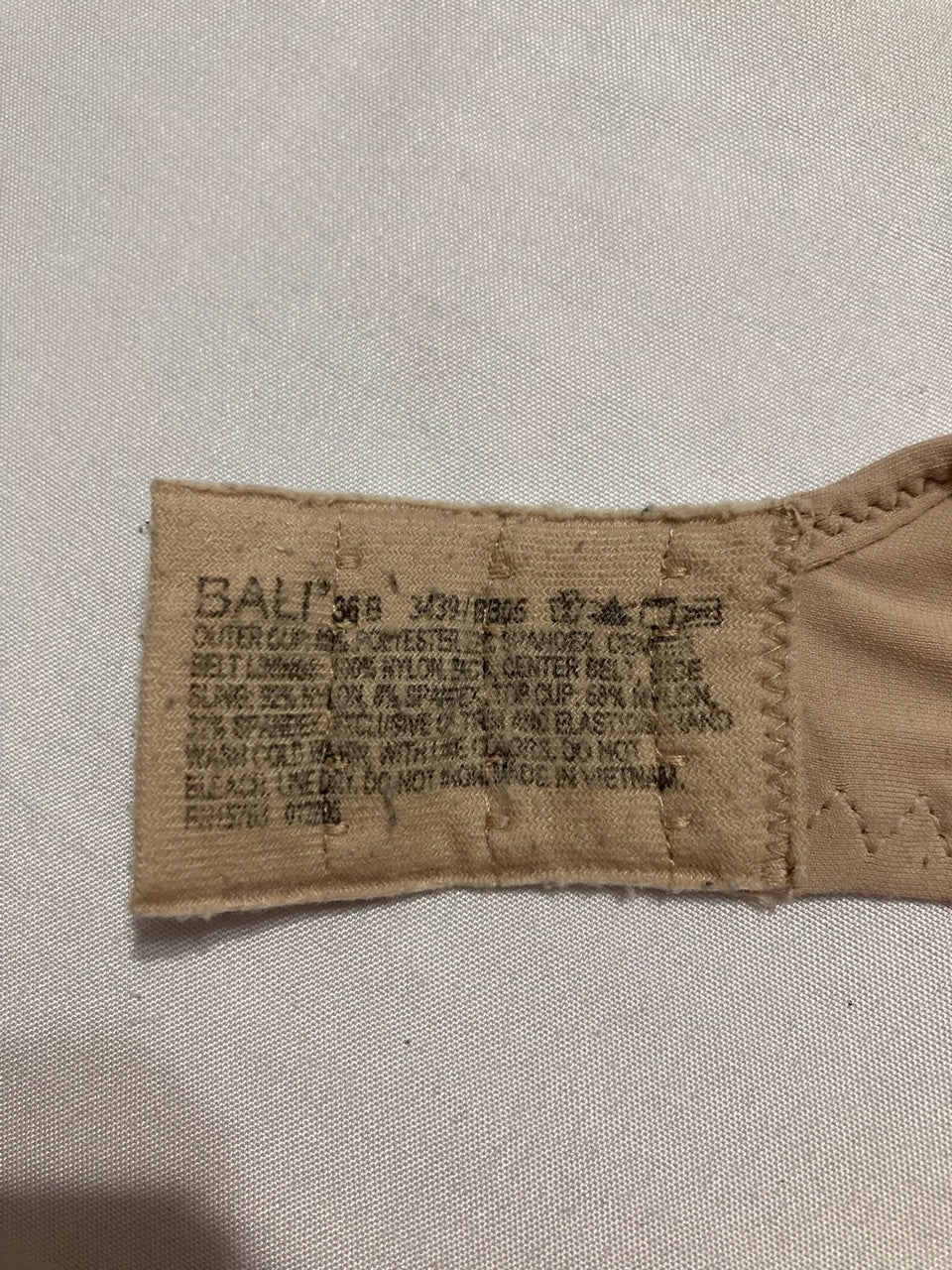 NWD BALI One Smooth U Ultra Light Bra, Underwire T-shirt Bra TAUPE 36B