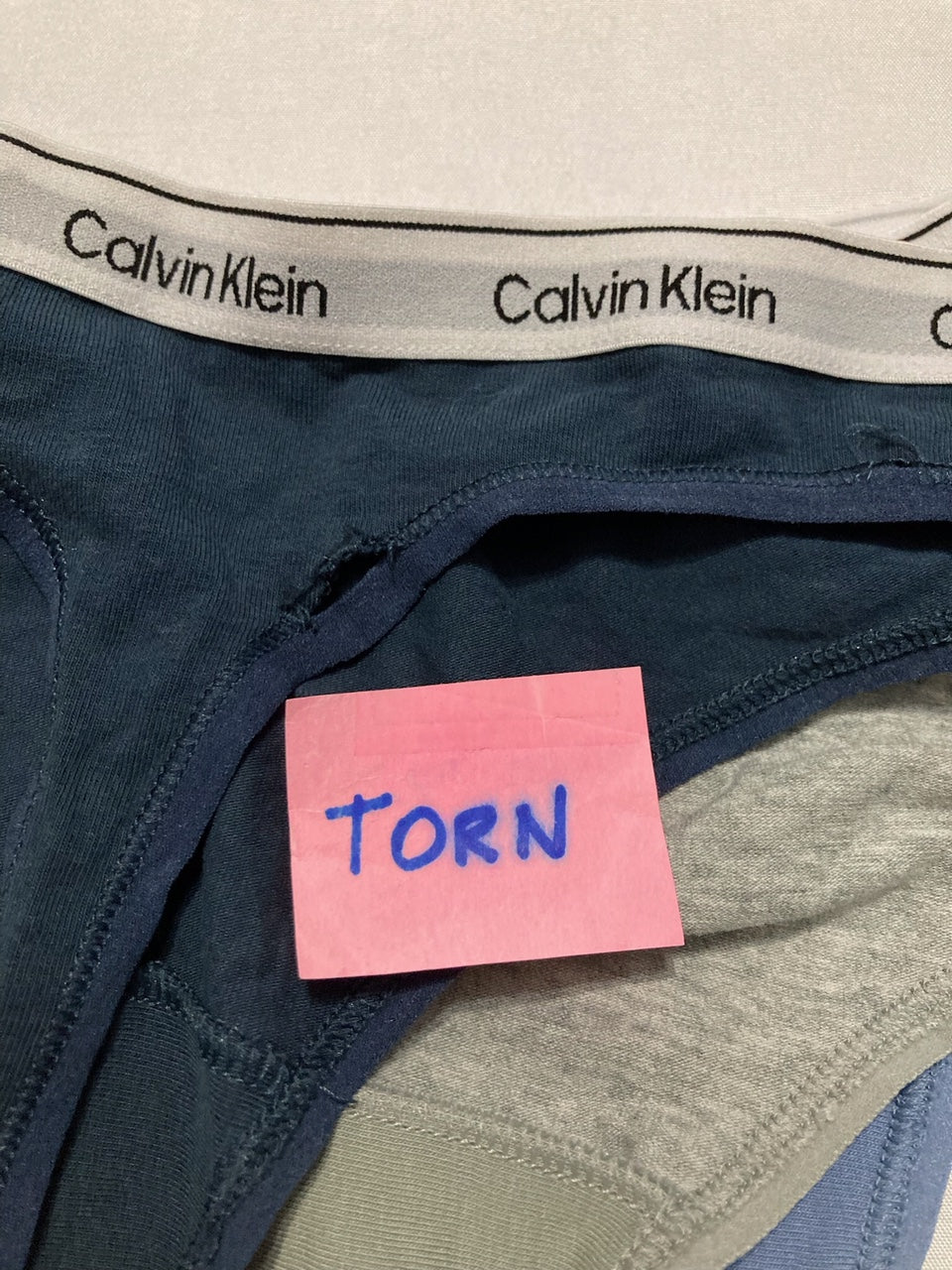 NWD CALVIN KLEIN Underwear Modern Logo Thong 3-Pack ASSORTED XL