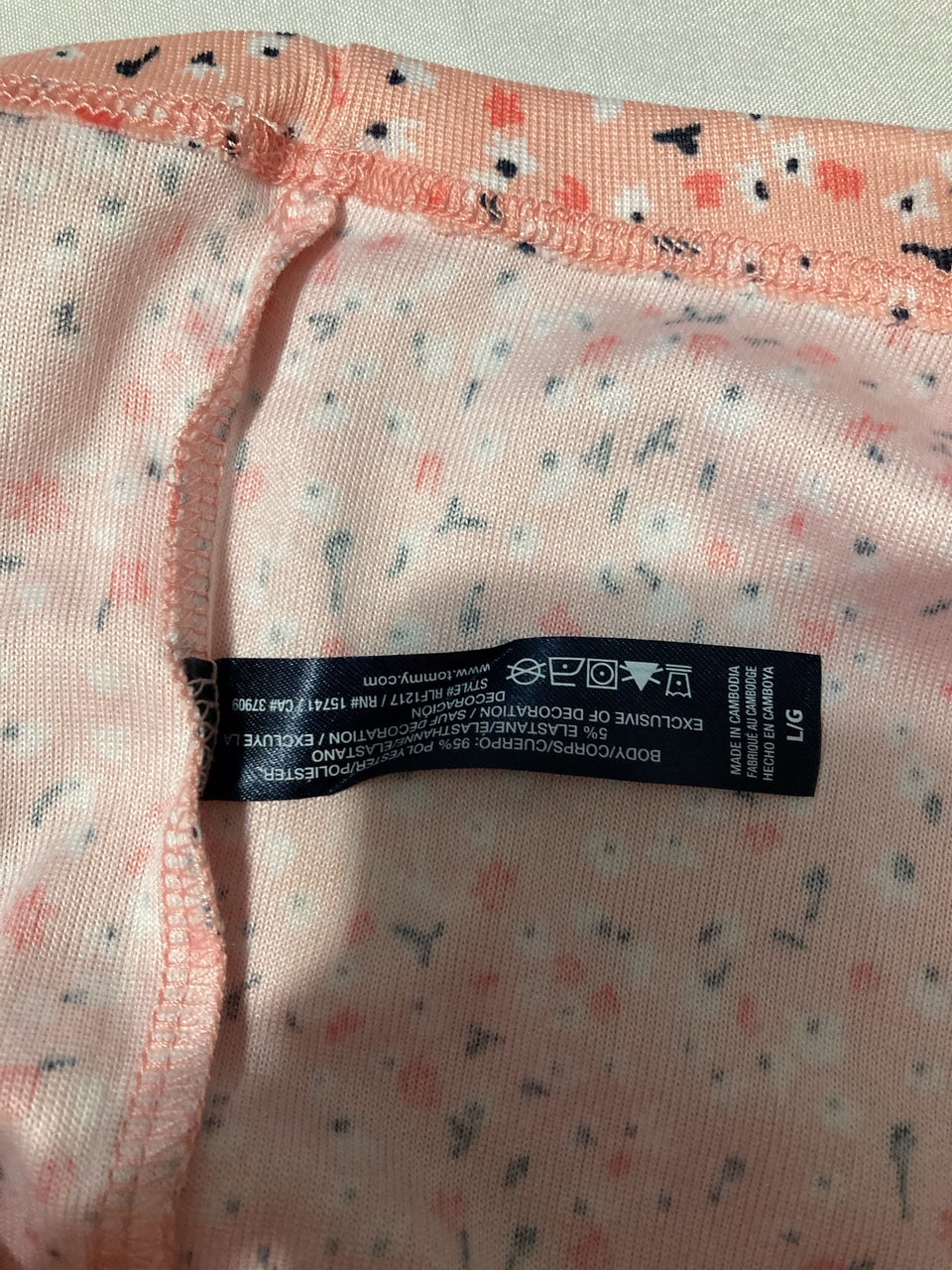 TOMMY HILFIGER	Top Short Sleeve V-neck India FLORAL  L