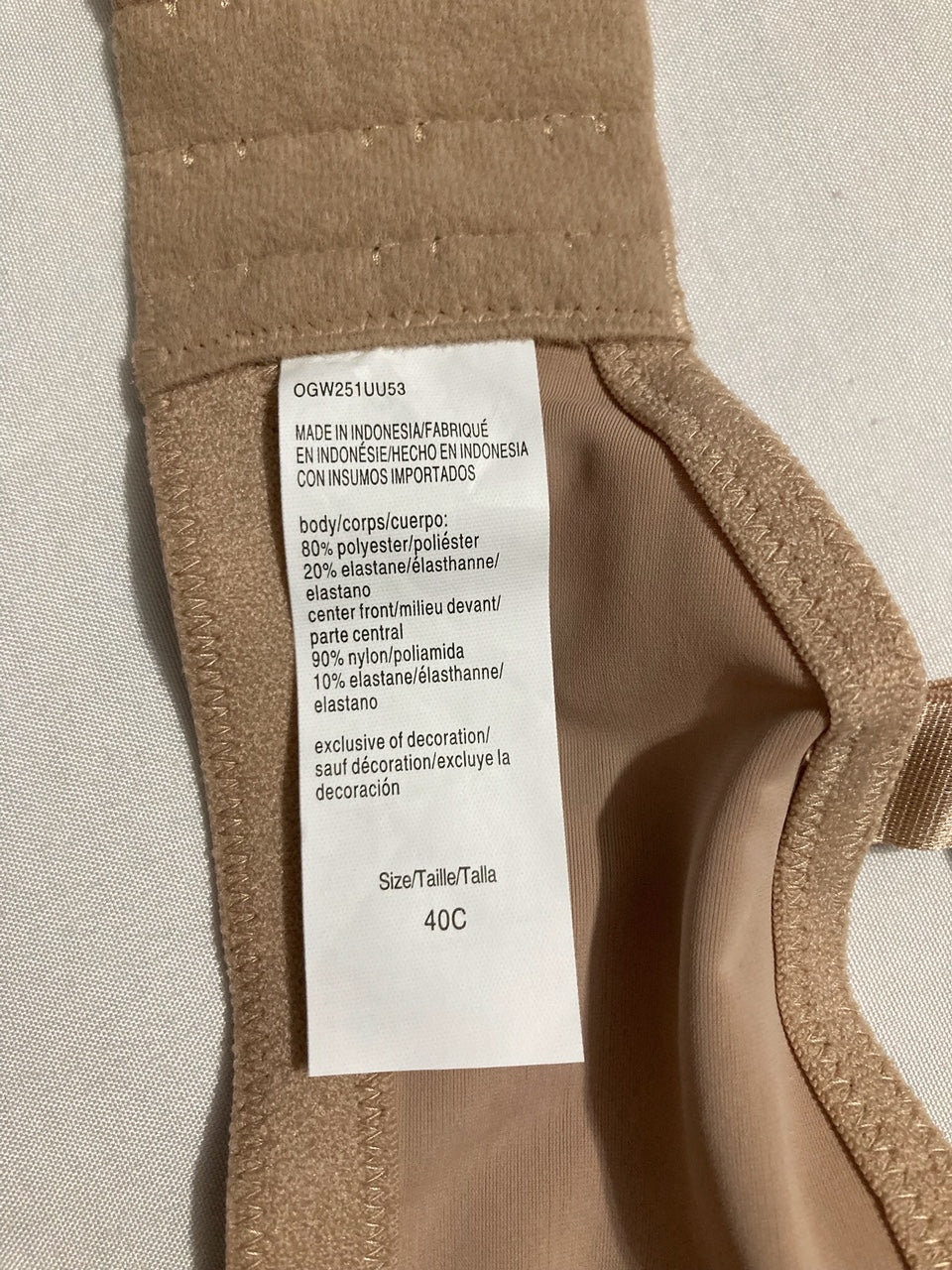 OLGA Support Cushioned Underwire Support and Comfort Underwire BEIGE 40C