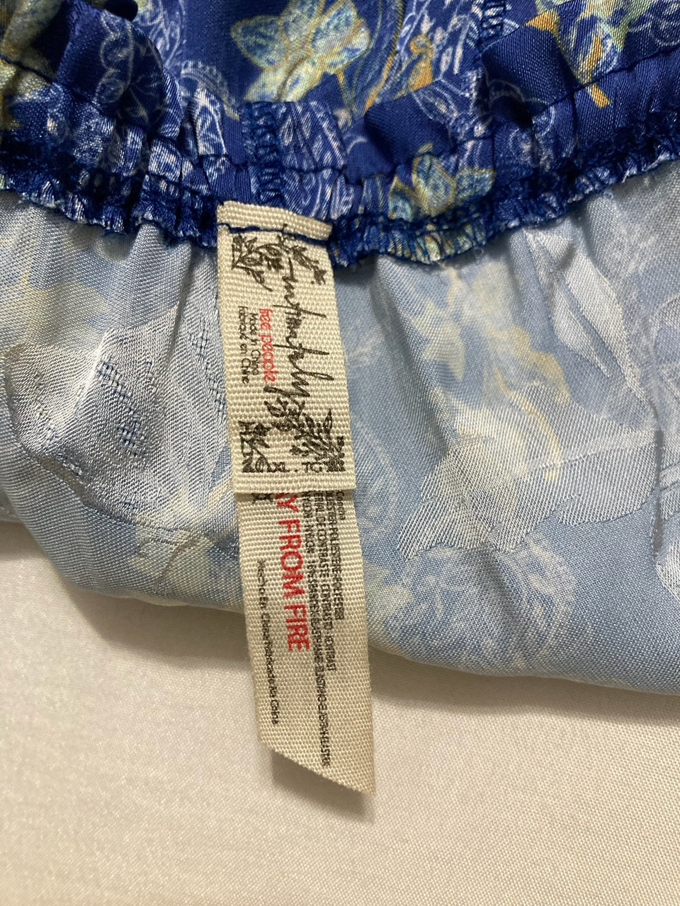 FREE PEOPLE printed satin pajama bottom BLUE XL