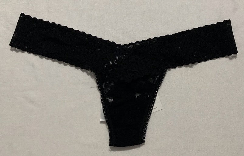 HANKY PANKY Daily Lace Low Rise Thong BLACK OS
