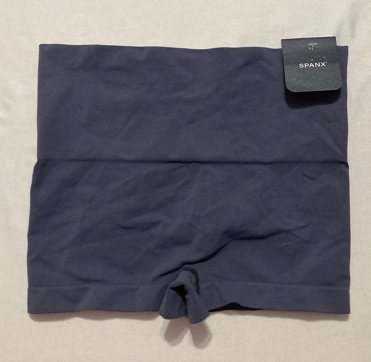 SPANX ExtraOrdinary Boyshort Sculpting Compression INDIGO HAZE M