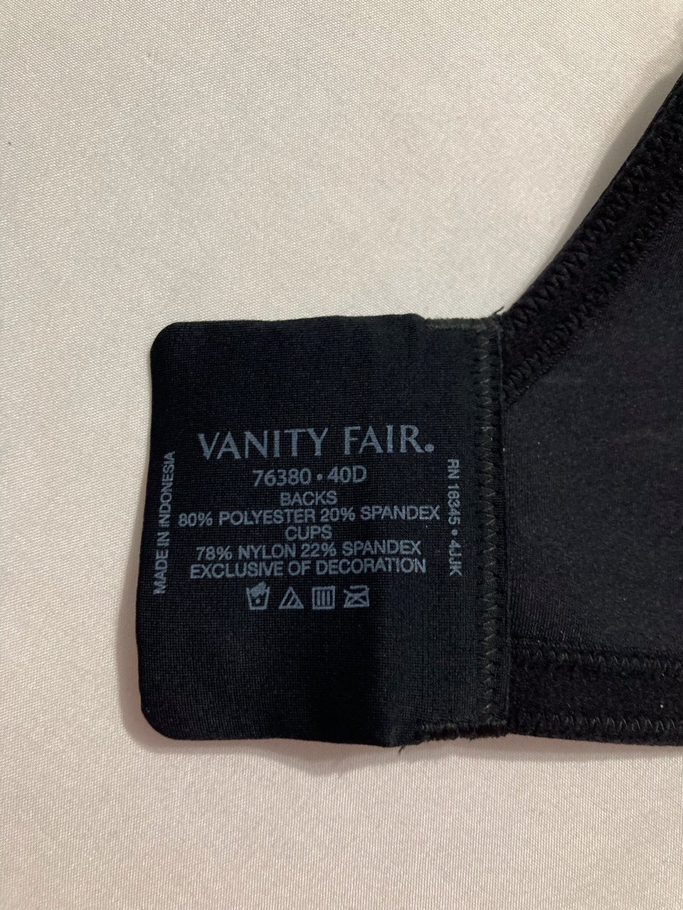 VANITY FAIR Full Figure Beauty Back Smoothing Bra BLACK 40D