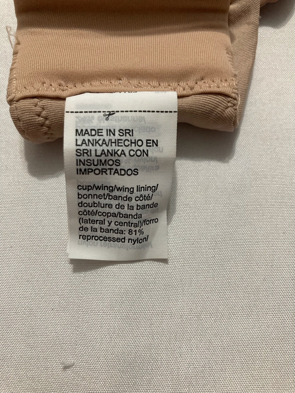 CALVIN KLEIN Form to Body Lightly Lined Bandeau Bra BEIGE L