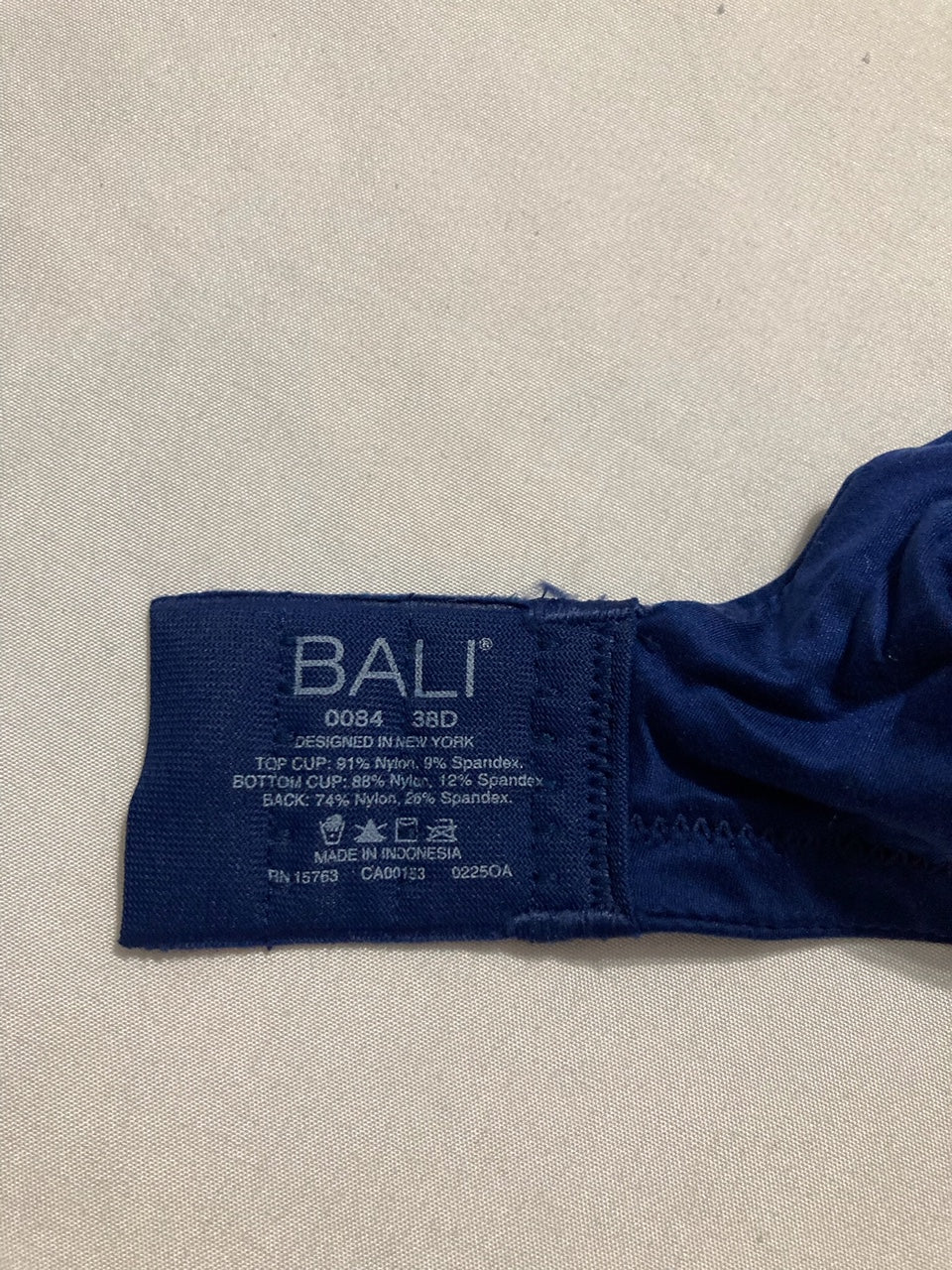 BALI Lace Underwire Bra, One Smooth U Comfort Stretch Full-Coverage NAVY 38D