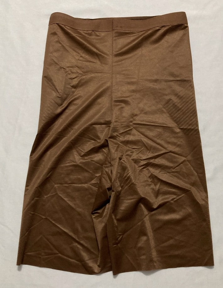 SPANX Invisible High-Waisted Mid-Thigh Short BROWN S