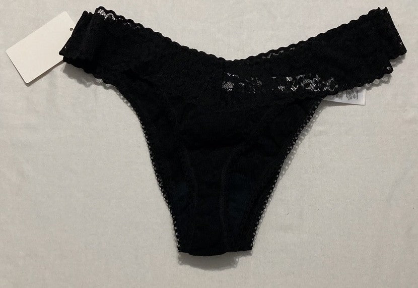 HANKY PANKY lace thong Pack of 3 BLACK ONE SIZE