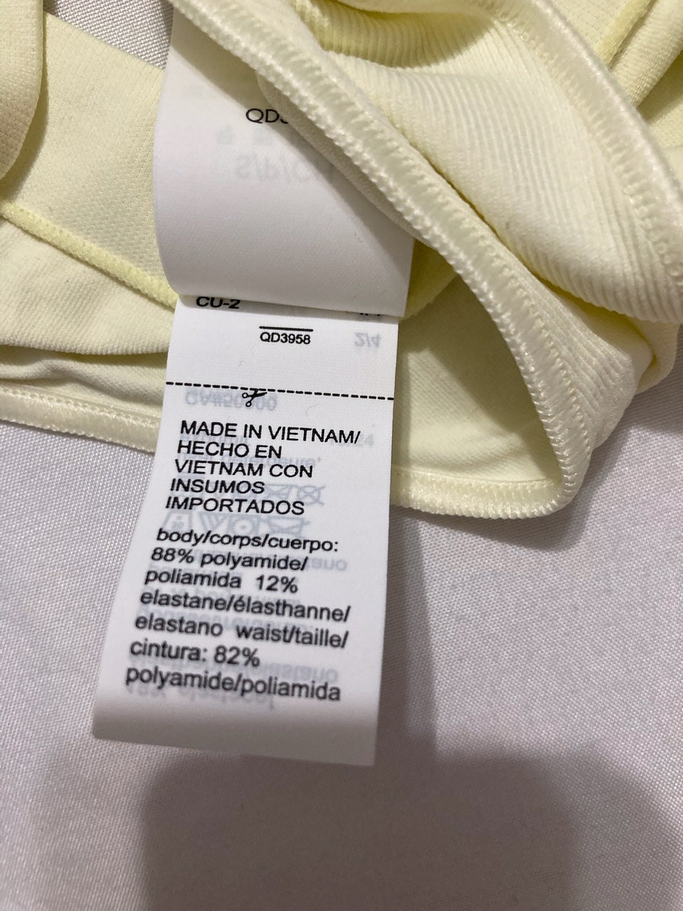 CALVIN KLEIN Bonded Flex Mid Rise Thong YELLOW S