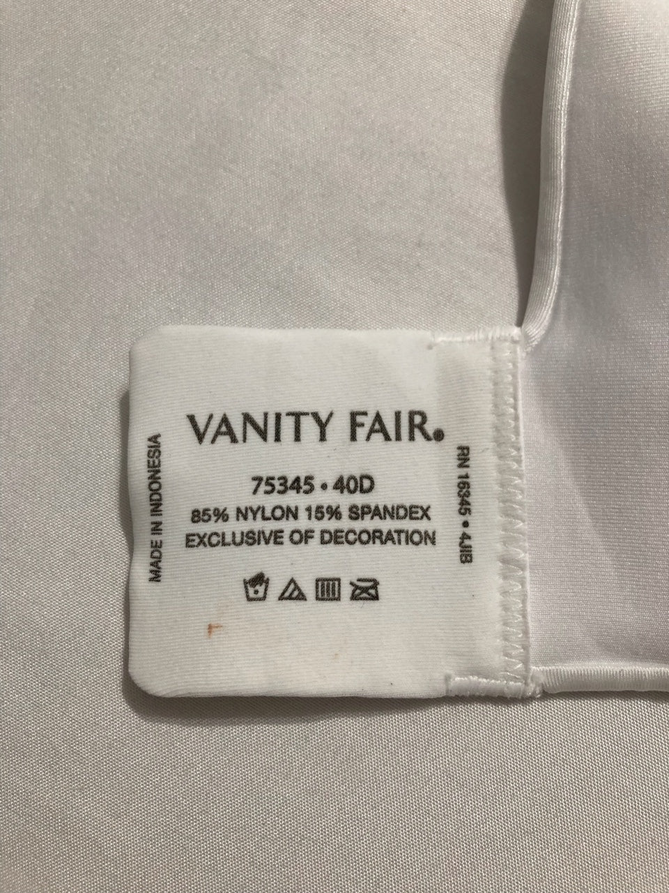 NWD VANITY FAIR Full Coverage Beauty Back Smoothing Bra WHITE 40D