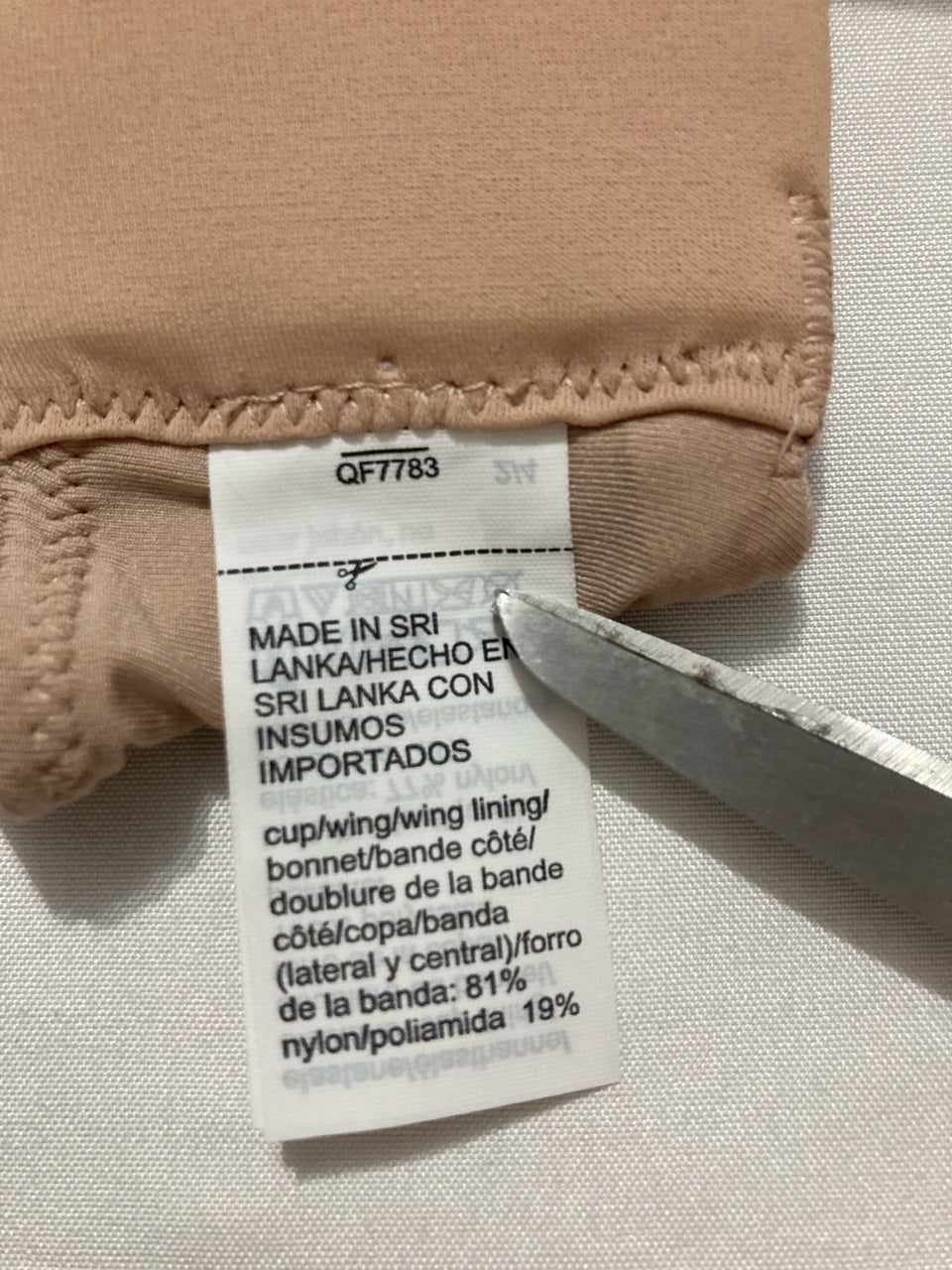 NWD CALVIN KLEIN Form to Body Lightly Lined Bandeau Bra BEIGE XL