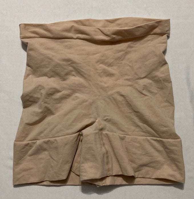 NWD SPANX SPANXsculpt OnCore Mid-Thigh Short NUDE M