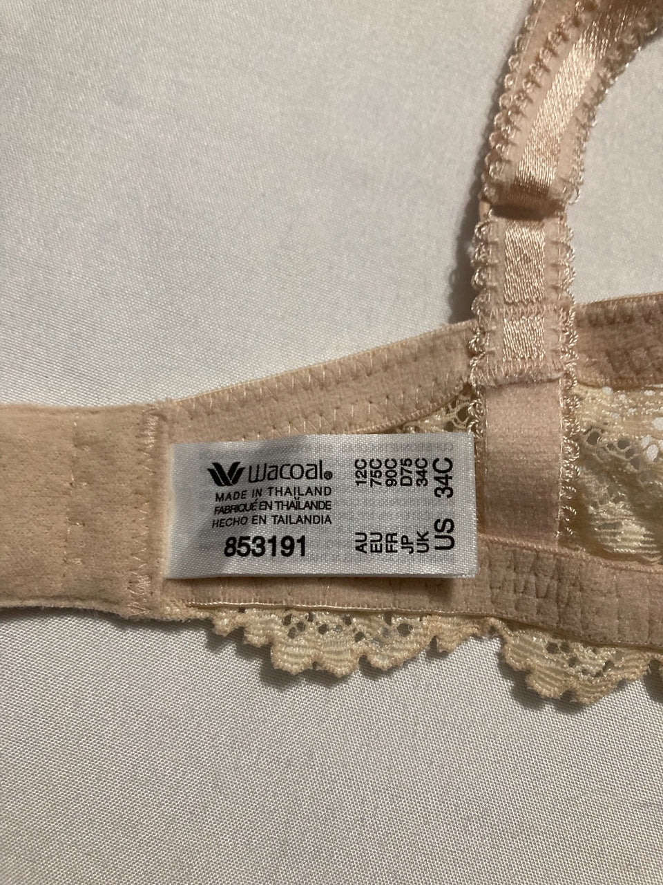 NWD WACOAL Embrace Lace Contour bra SAND 34 C