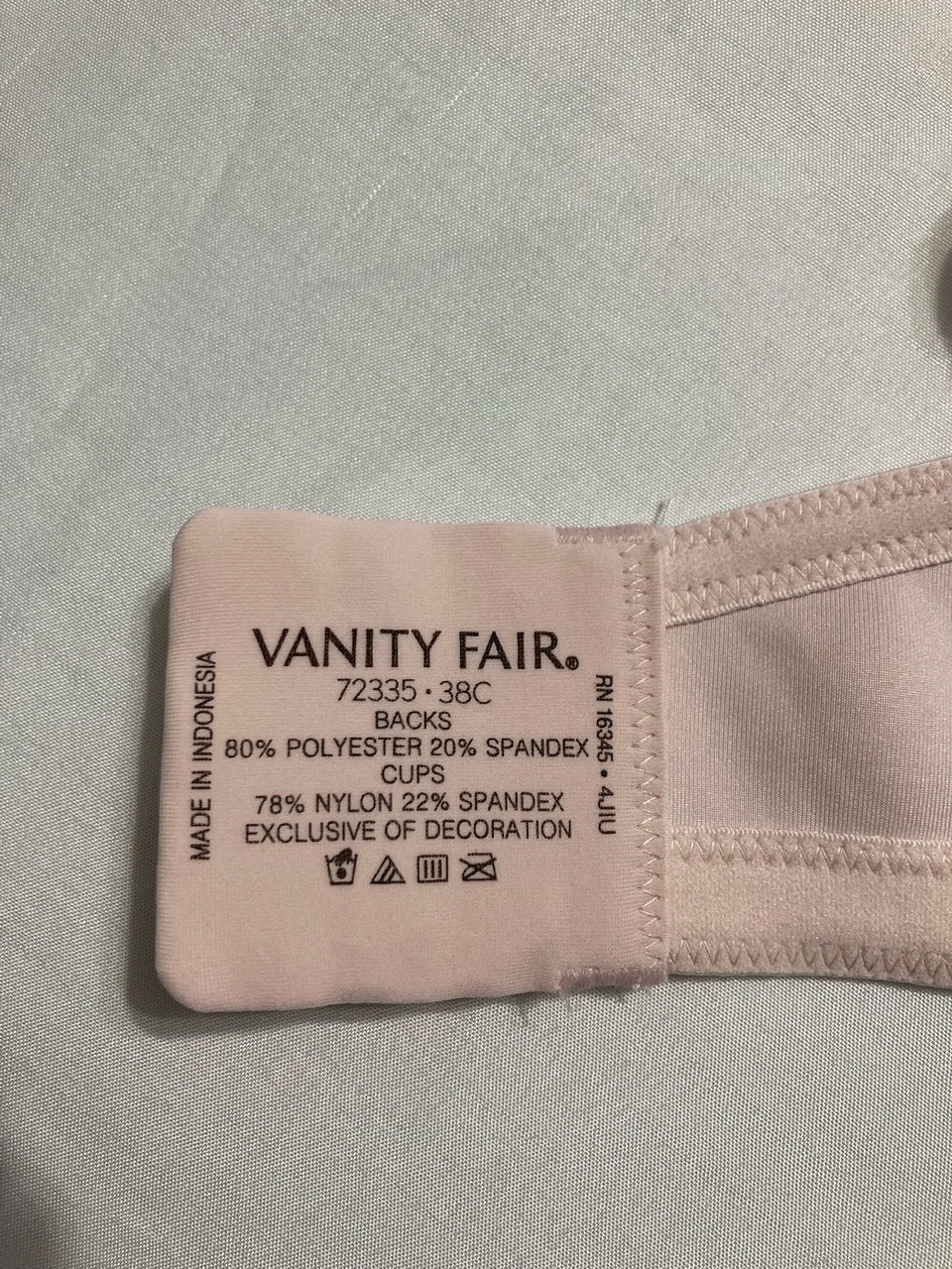 VANITY FAIR Bra with 2-Way Convertible Strap Body Caress Full Coverage PINK 38C