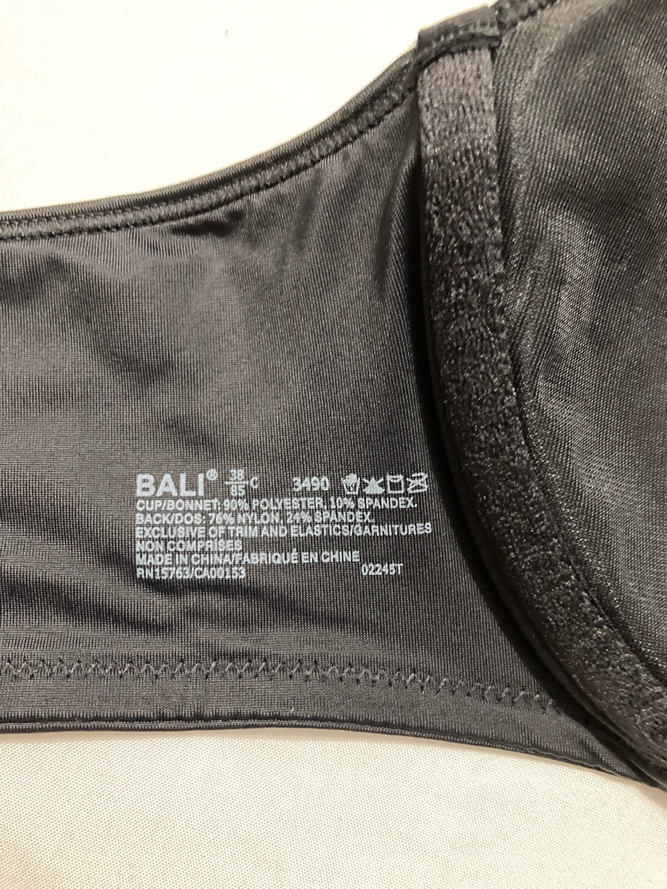 BALI One Smooth U Ultra Light Minimizer Underwire Bra BLACK 38C