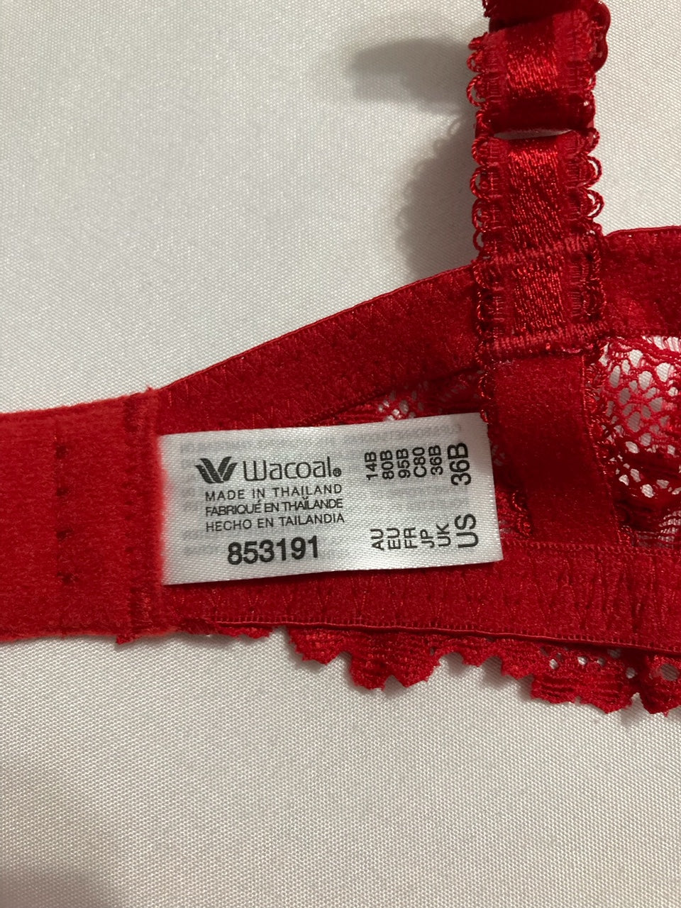 WACOAL Embrace Lace Contour Bra RED 36B