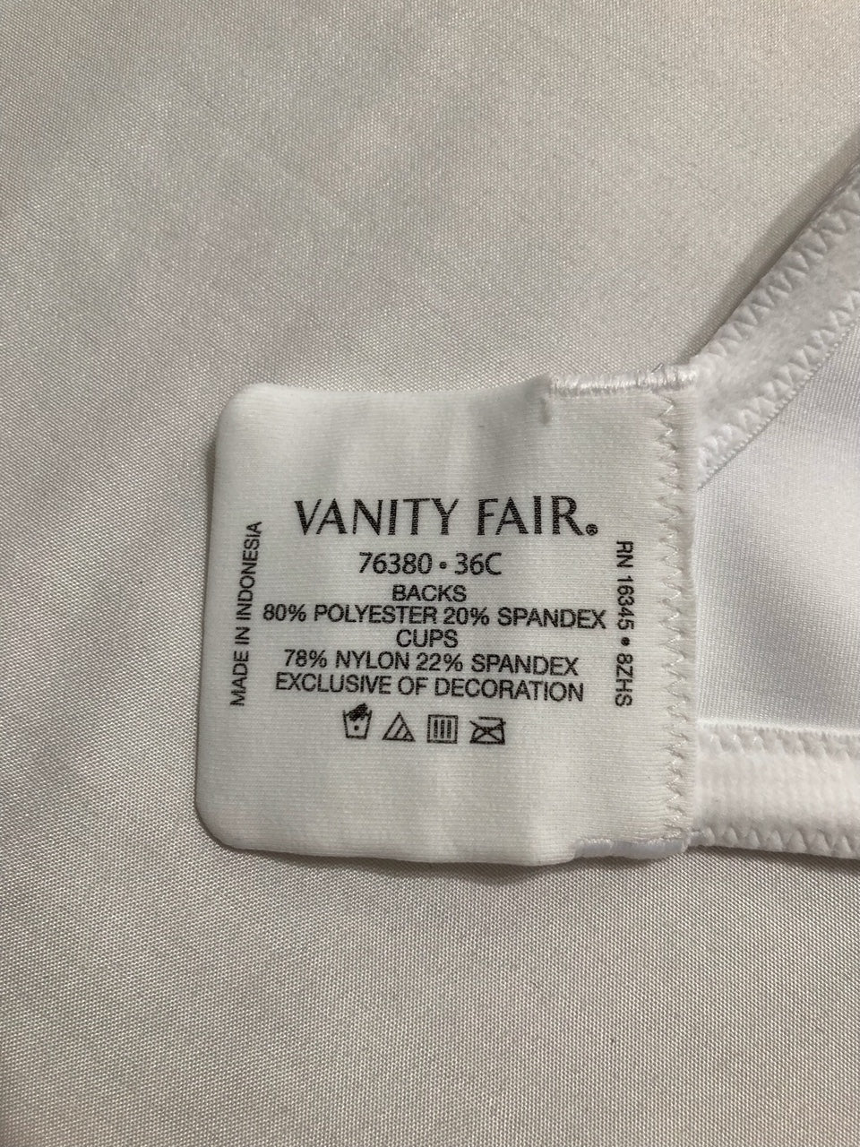 VANITY FAIR Full Figure Beauty Back Smoothing Bra 4 Way Stretch Fabric WHITE 36C