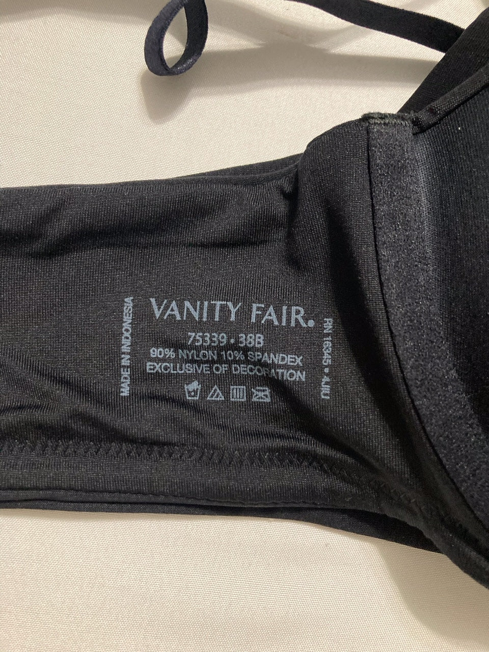 VANITY FAIR Illumination Front Closure Bra Convertible Straps BLACK 38B