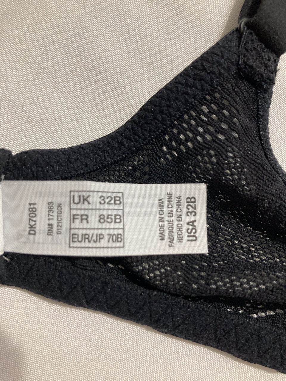 DKNY Lace Comfort Demi Bra BLACK 32B