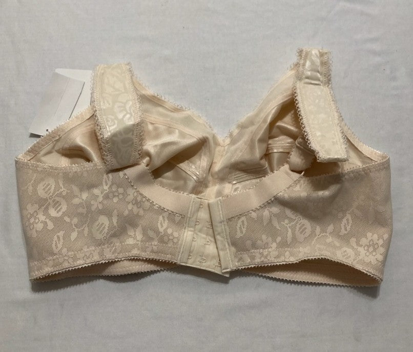 PLAYTEX Wireless Bra, 18 Hour Plus-Size Bras Available, Full Coverage BEIGE 38D