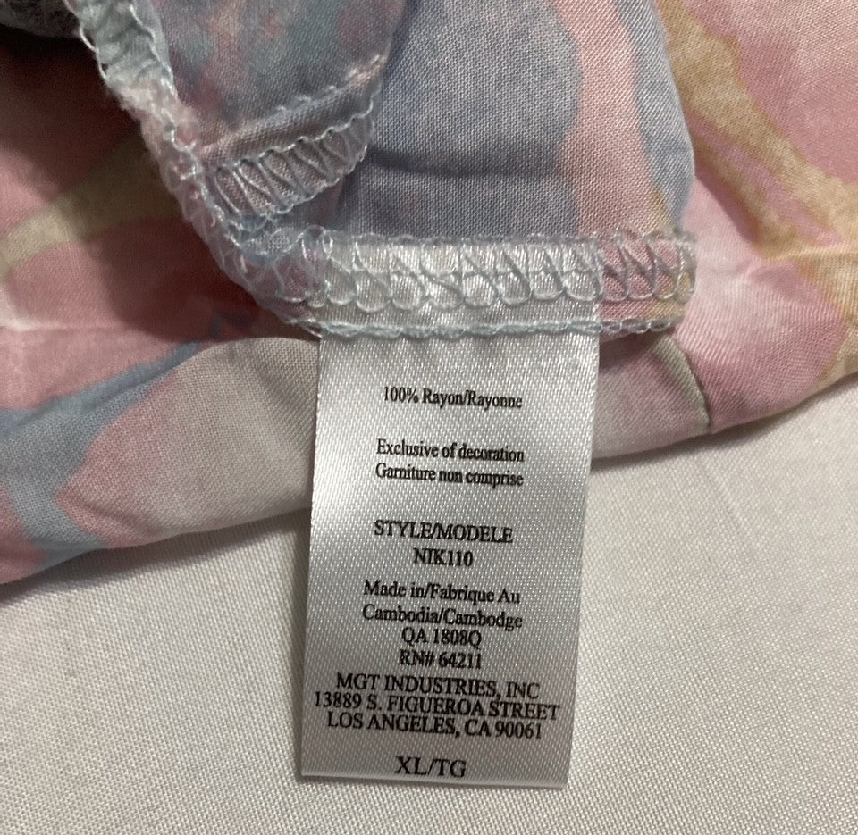 MIDNIGHT BAKERY Intimates Pink V Neck Lace Trim FLORAL XL