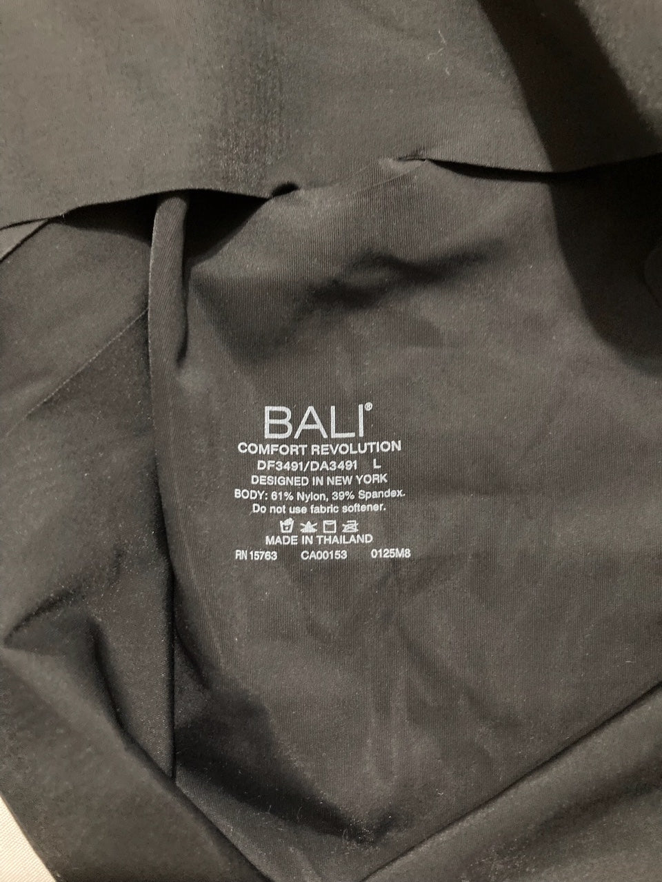 BALI Comfort Revolution Easylite Wireless T-Shirt Bra BLACK L