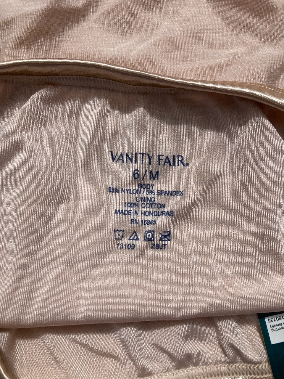 VANITY FAIR Illumination Brief Panties ROSE BEIGE M
